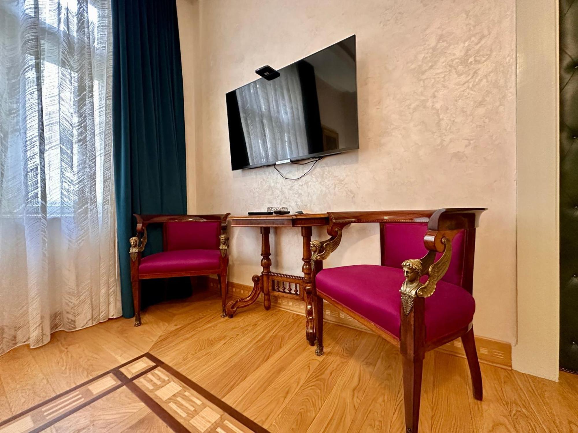 Djuras Residence In The Center Of เบลเกรด ภายนอก รูปภาพ