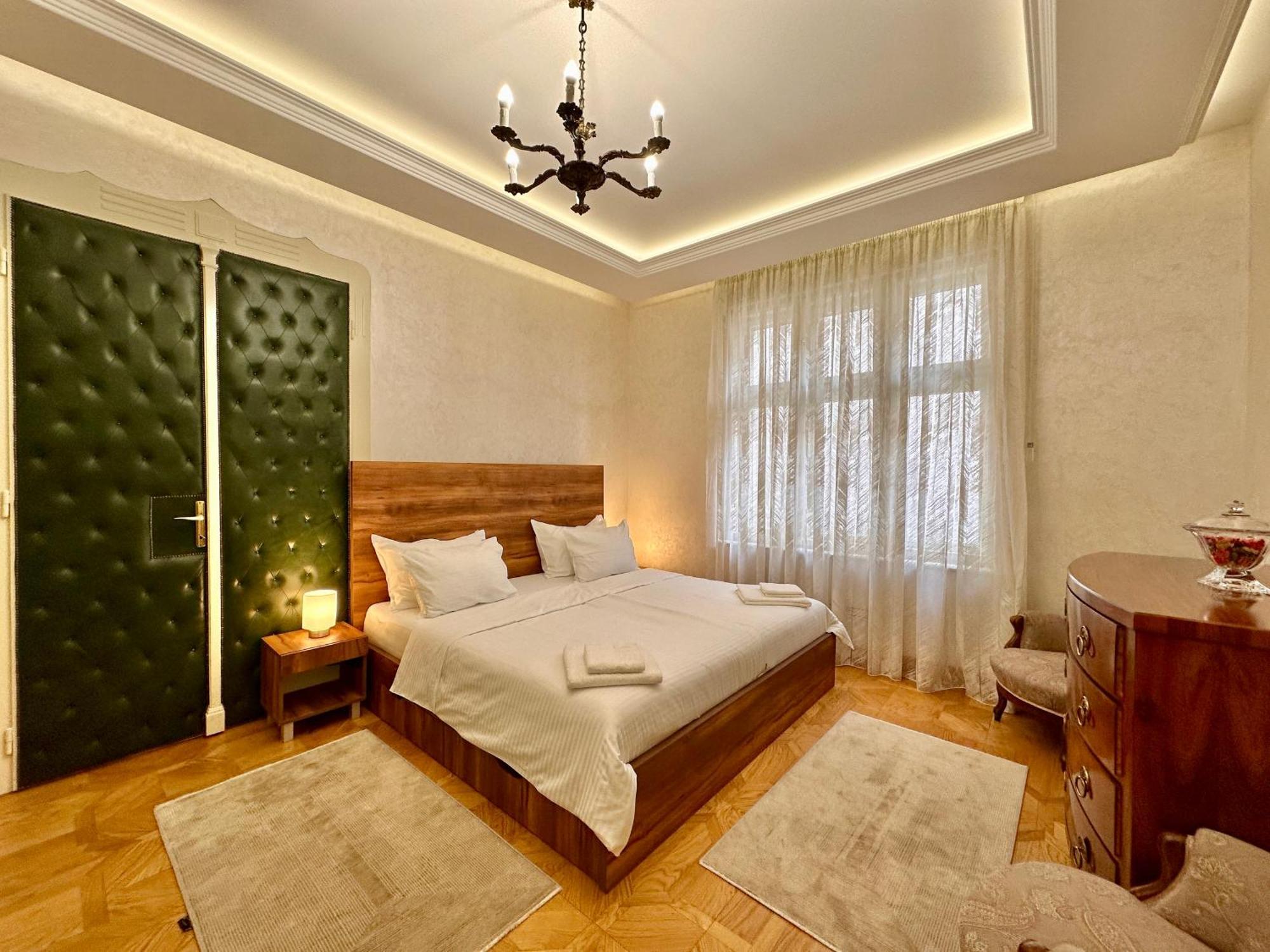 Djuras Residence In The Center Of เบลเกรด ภายนอก รูปภาพ